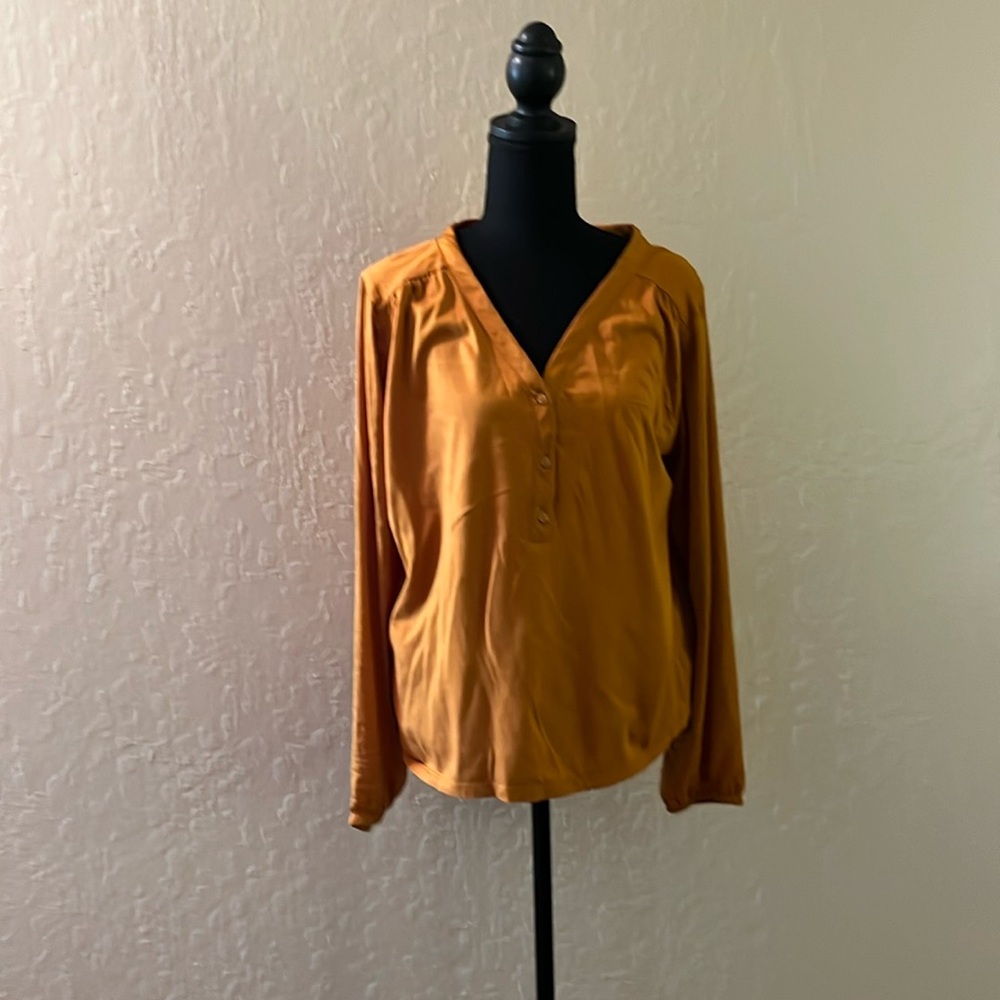 Old Navy Long Sleeve Henley Top in Mustard Yellow